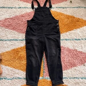 Old Navy Black Women's Jumpsuit